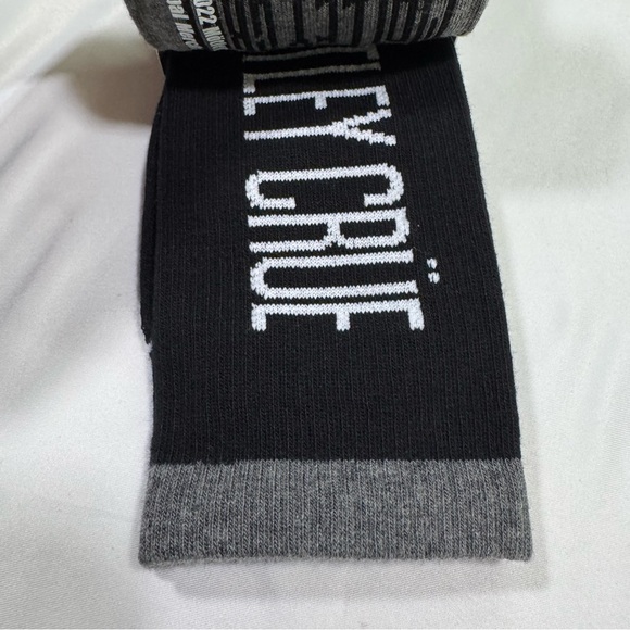 NWT Motley Crue 3 Pack Crew Socks - Picture 11 of 11